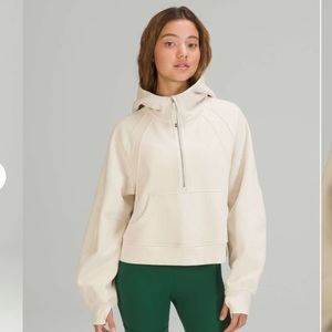 NWT lululemon half zip scuba M/L